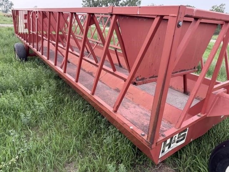 h&s-chopped-hay-feeder-23-image-4