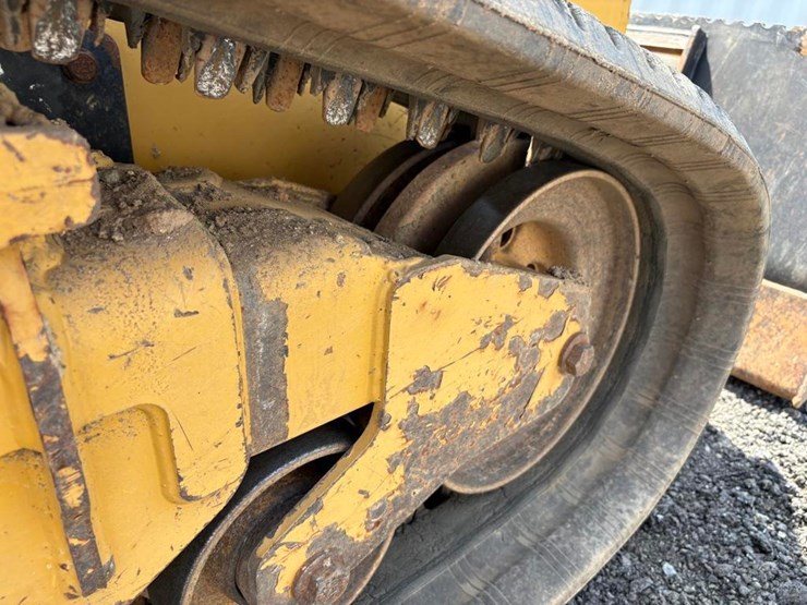 caterpillar-259d-image-16