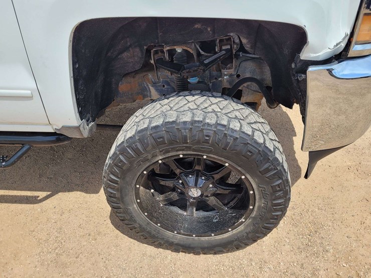 chevrolet-silverado-2500-image-16