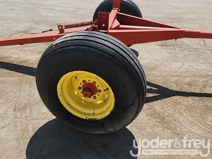 gehl-floating-tandem-axle-trailer,-telescoping-tongue-(no-title-under-4,000lbs)-image-10