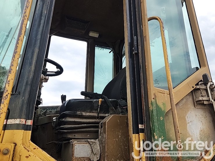 caterpillar-it38f-image-21