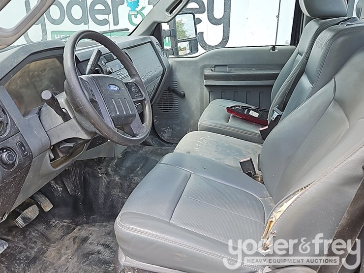 2015-ford-f250-xl-image-19