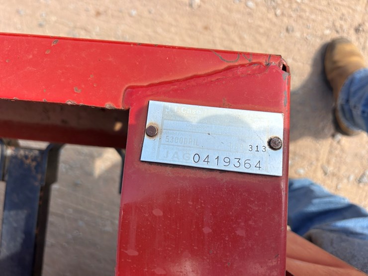 case-ih-5300-image-25