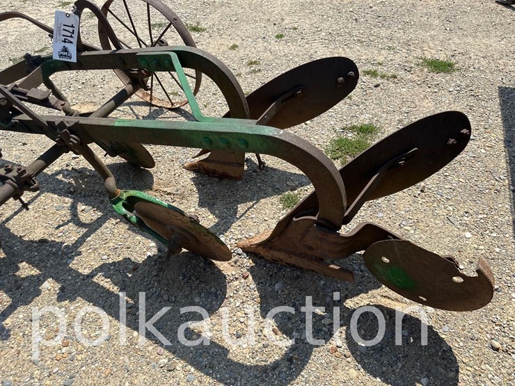 john-deere-2-image-4