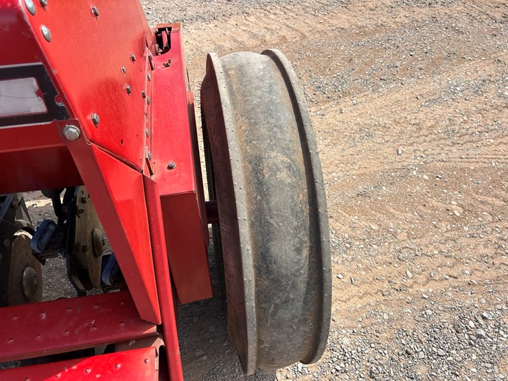 case-ih-5300-image-14
