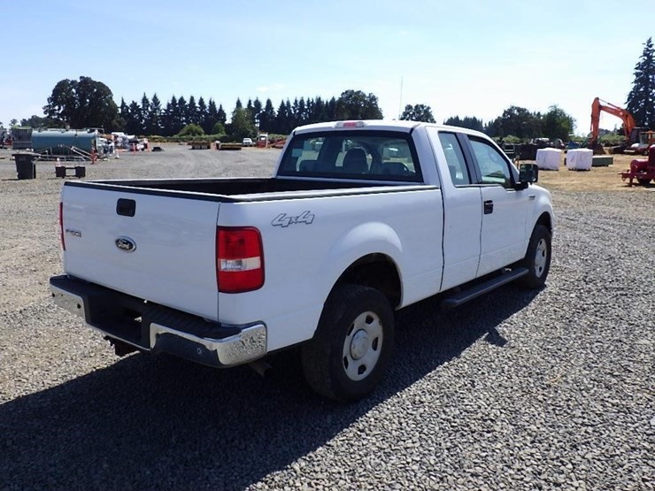 2004-ford-6.5-image-4