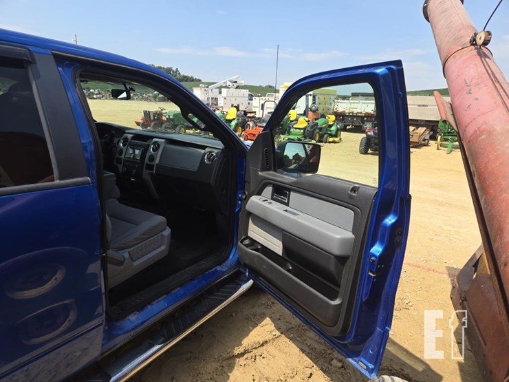 2012-ford-f150-xlt-image-8