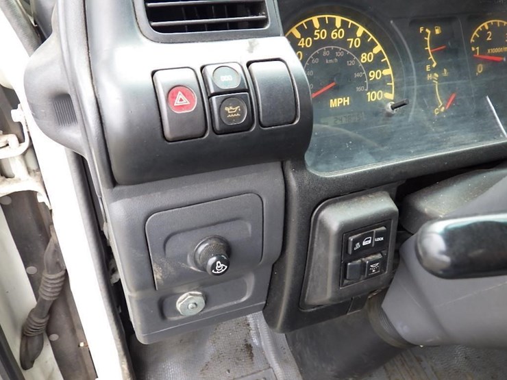 2007-gmc-5500-image-20