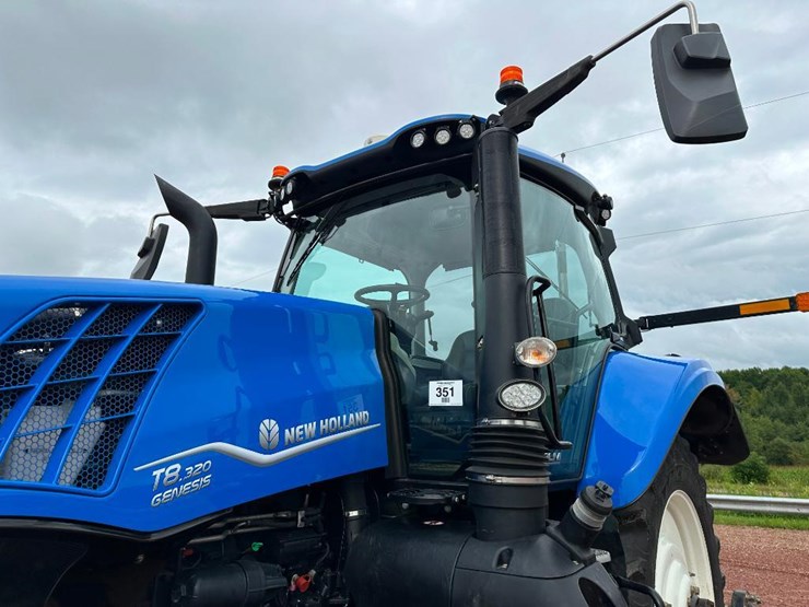 2020-new-holland-t8.320-image-16
