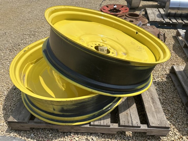john-deere-10-image-1