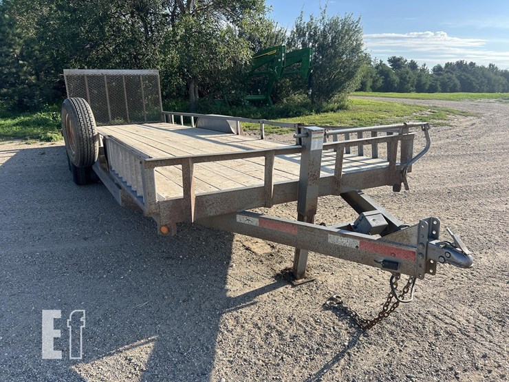 7x24-utility-trailer-image-1