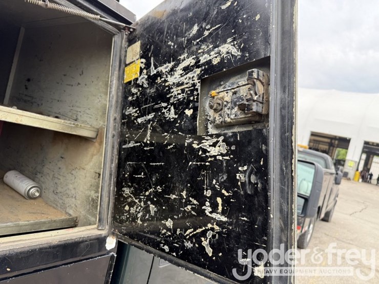 2008-ford-f450-sd-image-39