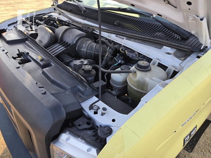 2019-ford-e450-image-14