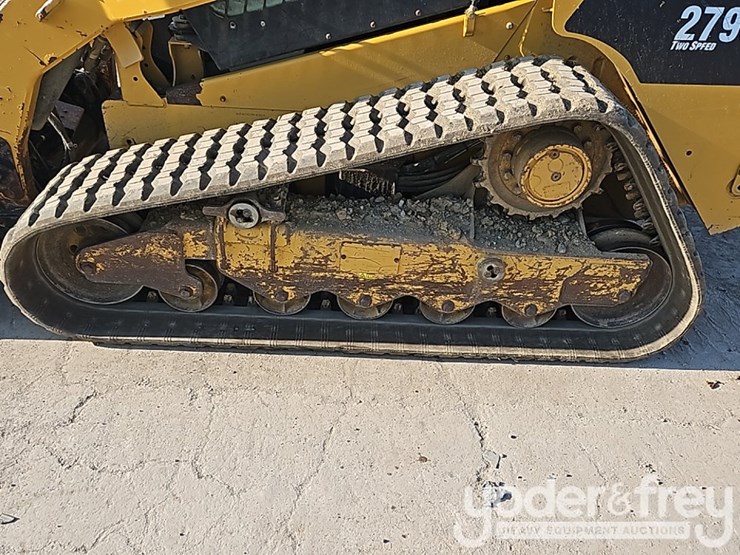 2011-caterpillar-279c-image-12