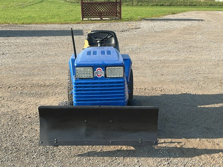 #2401-•-craftsman-garden-tractor*-image-10