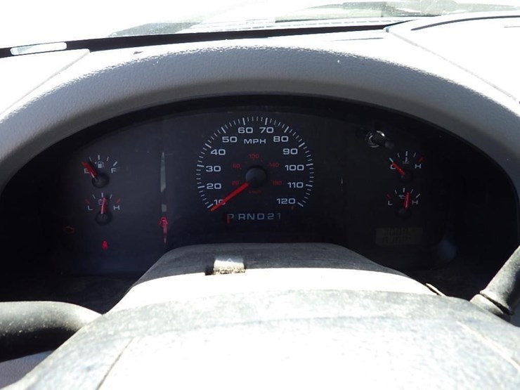 2004-ford-6.5-image-21