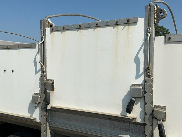 #2203-•-1996-g-s-specialty-dump-trailer*-image-36