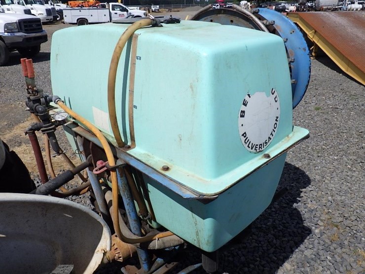ford-tractor-image-8