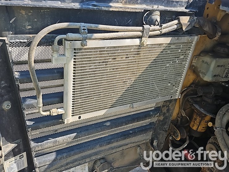 2019-caterpillar-289d-image-13