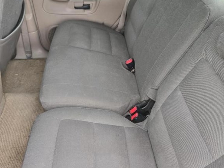 2001-ford-explorer-sport-trac-image-14