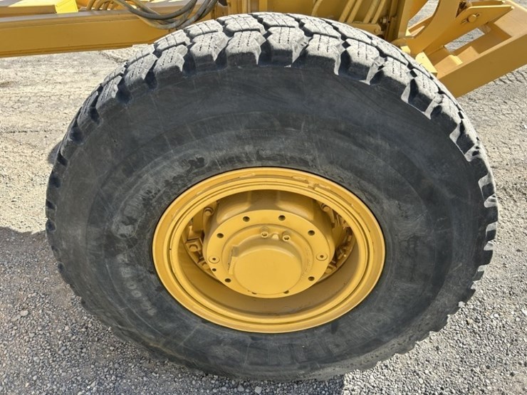 1992-caterpillar-140g-image-27