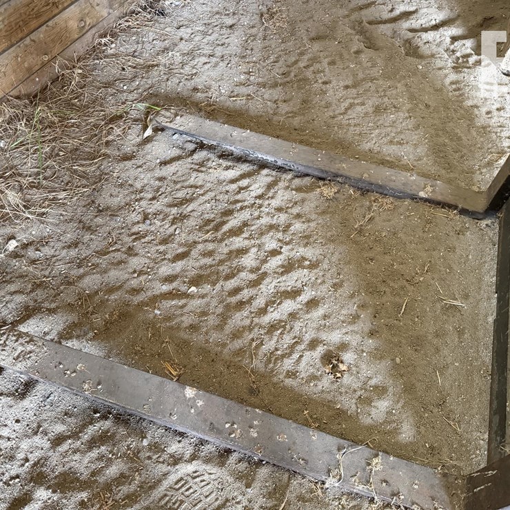 MDS SKID STEER MOUNT PALLET FORK