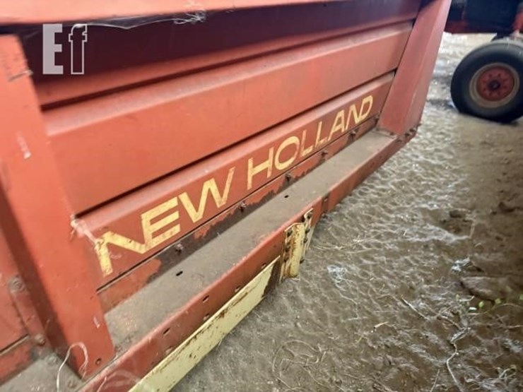 new-holland-790-image-11