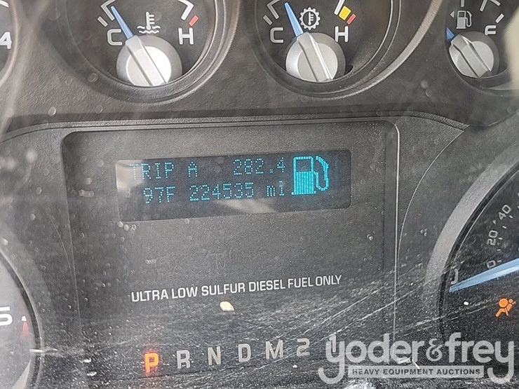 2012-ford-f550-image-36