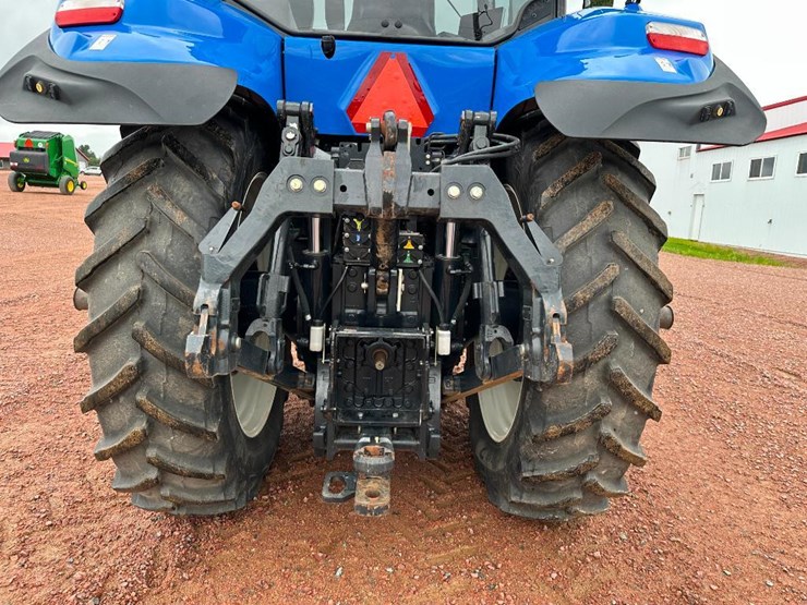 2020-new-holland-t8.320-image-49