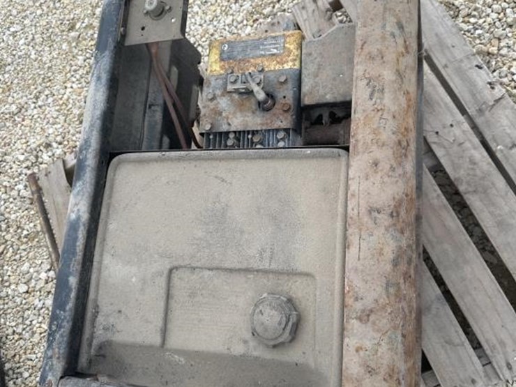 john-deere-5500-image-6