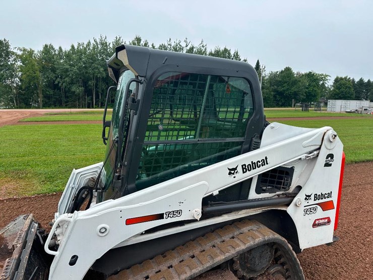 2017-bobcat-t450-image-15