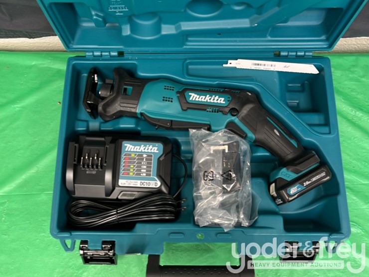makita-12v-max-cxt-lit-ion-cordless-saw,-rj03r1-(1yr-factory-warranty)-image-3