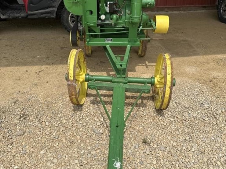 john-deere-luc-image-1
