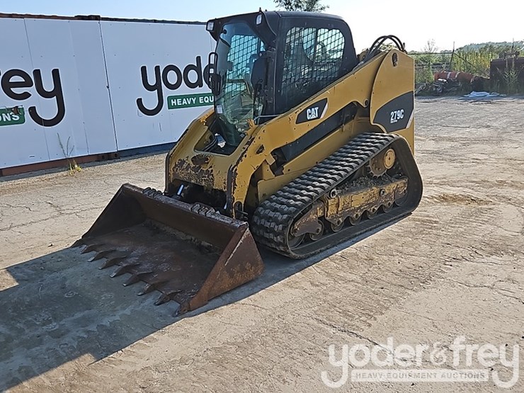 2011-caterpillar-279c-image-1