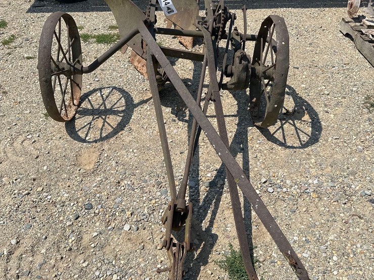 john-deere-2-image-2