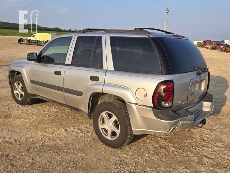 2005-chevrolet-trailblazer-image-5