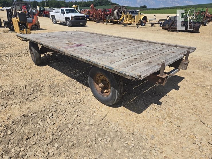john-deere-8-image-5