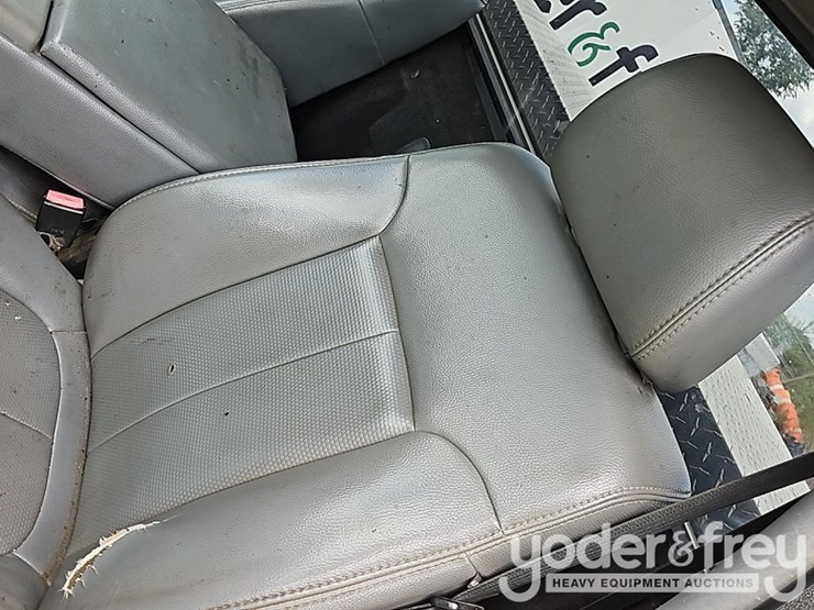 2016-ford-f250-xl-image-23