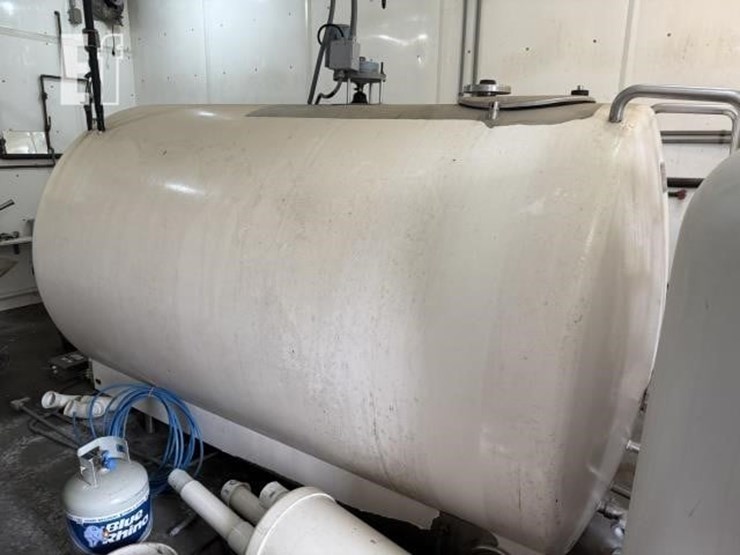 surge-milk-tank-image-1