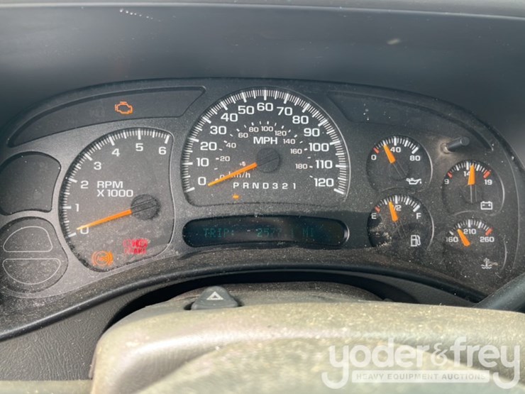 2006-gmc-2500hd-image-17