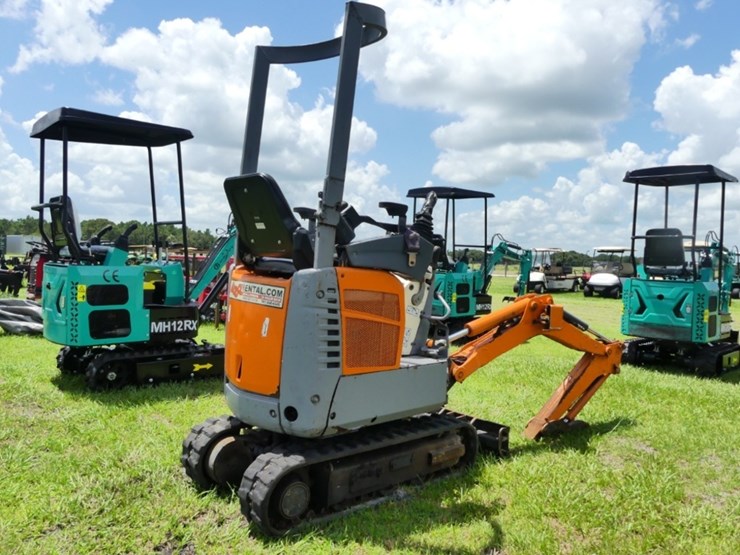 2018-bobcat-e10-image-3