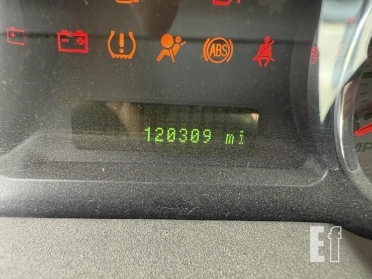 2010-ford-edge-image-10