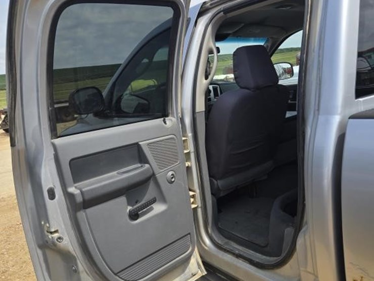 2008-dodge-ram-1500-image-13