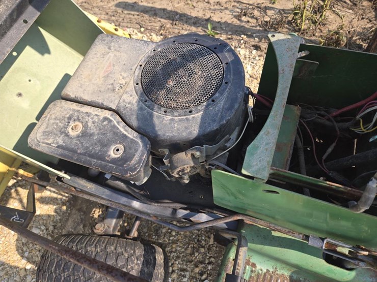 john-deere-111-image-4