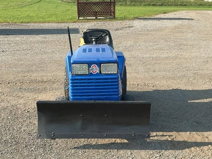 #2401-•-craftsman-garden-tractor*-image-12