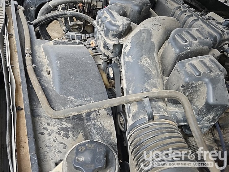 2015-ford-f250-xl-image-16