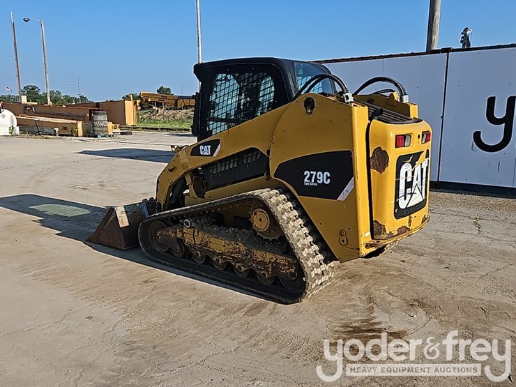 2011-caterpillar-279c-image-3