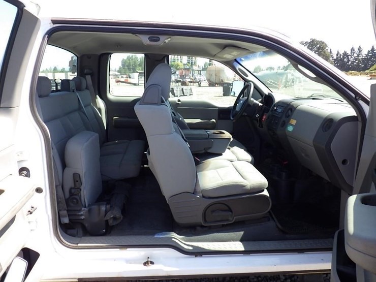 2004-ford-6.5-image-12