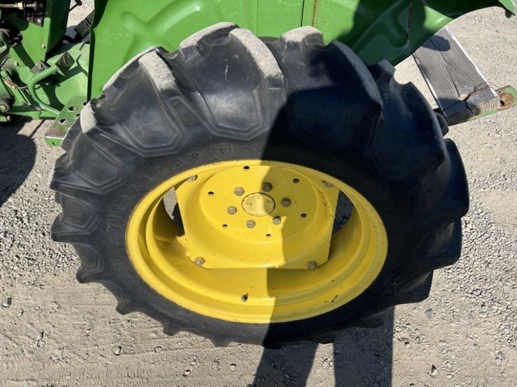 john-deere-850-image-21