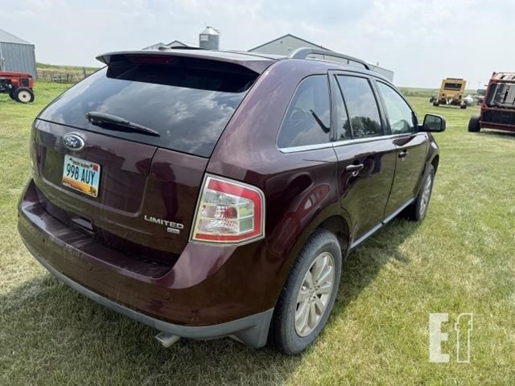 2010-ford-edge-image-4